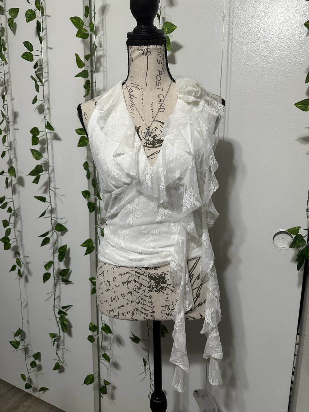 White Ruffled Halter Lace Women's Top